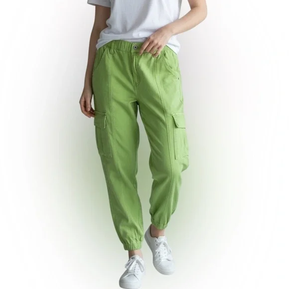 Q2 Green Cargo Pants - Picture 1 of 15